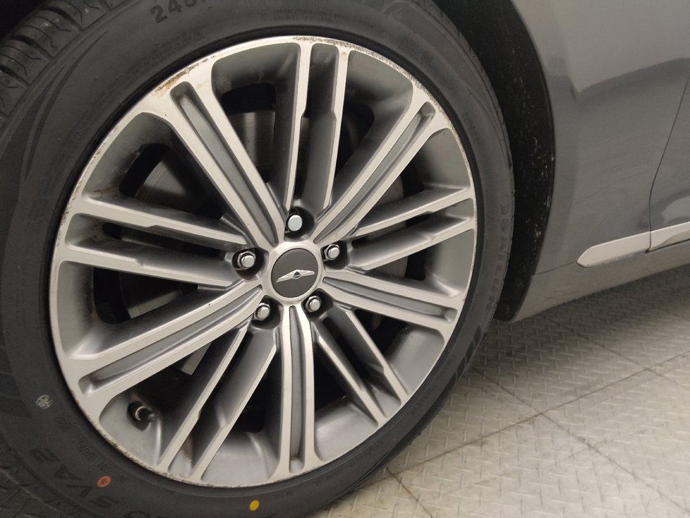 Used 2018 Genesis G80 3.8 RWD image 31