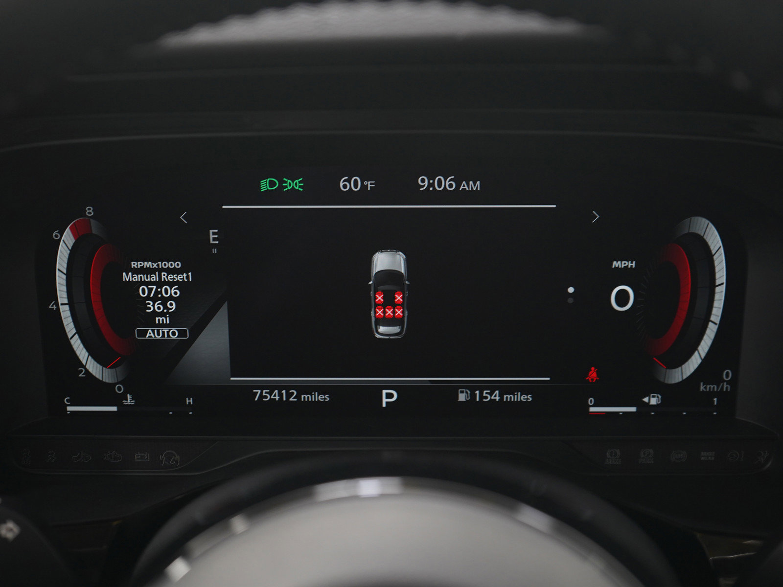 Used 2022 Nissan Pathfinder Platinum image 25