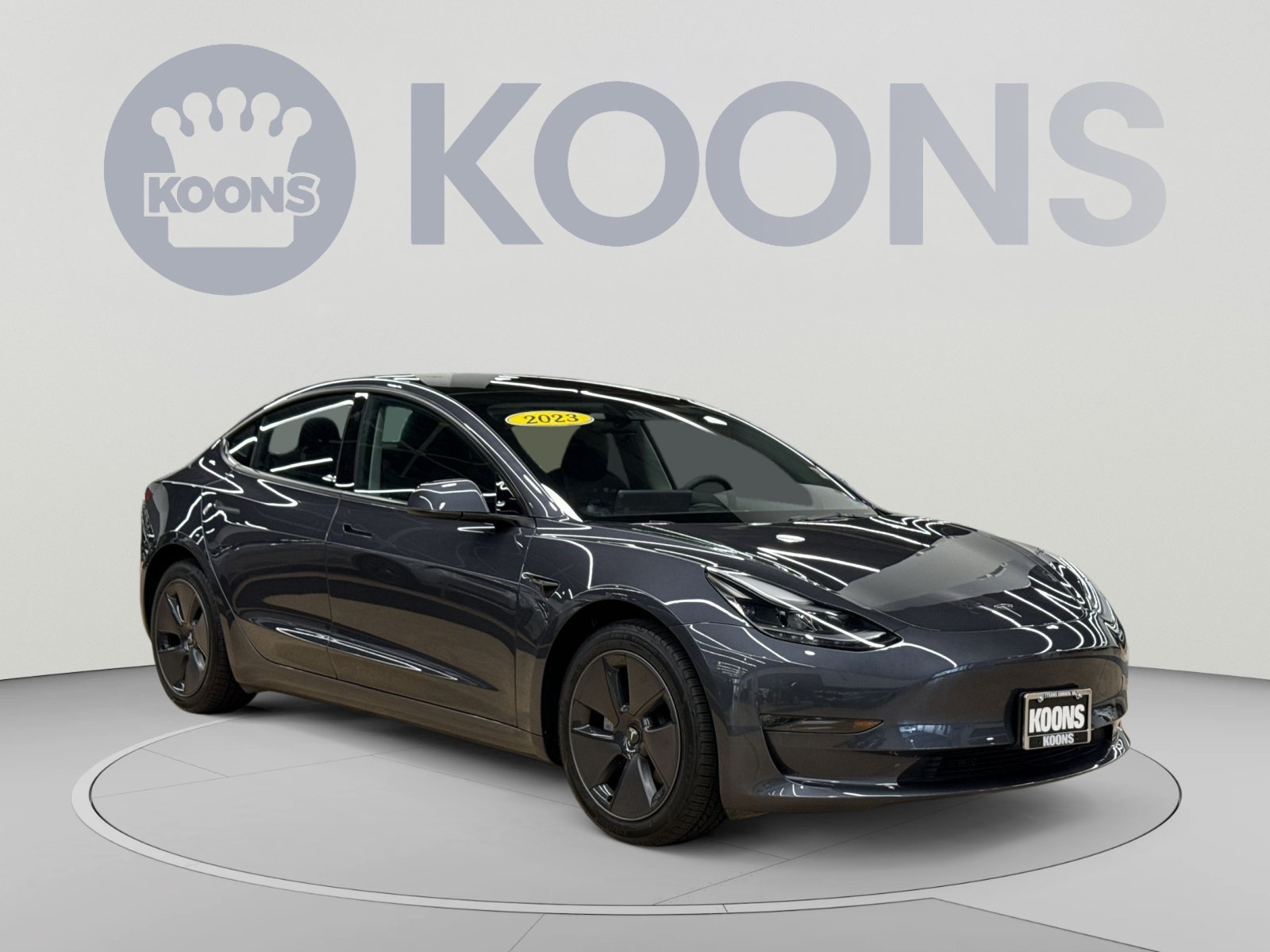 Used 2023 Tesla Model 3 Standard Range RWD image 2