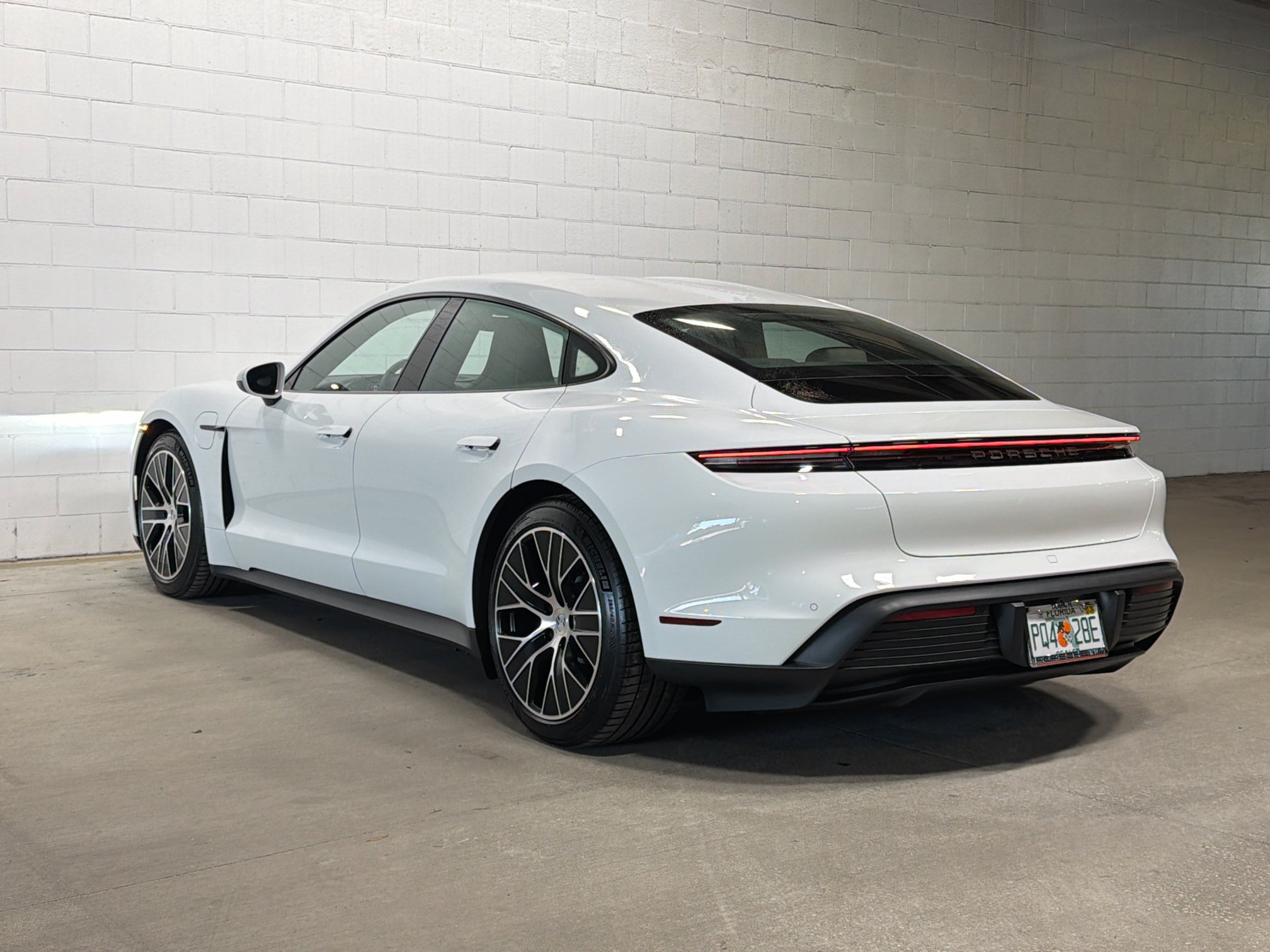 Certified 2025 Porsche Taycan RWD image 3