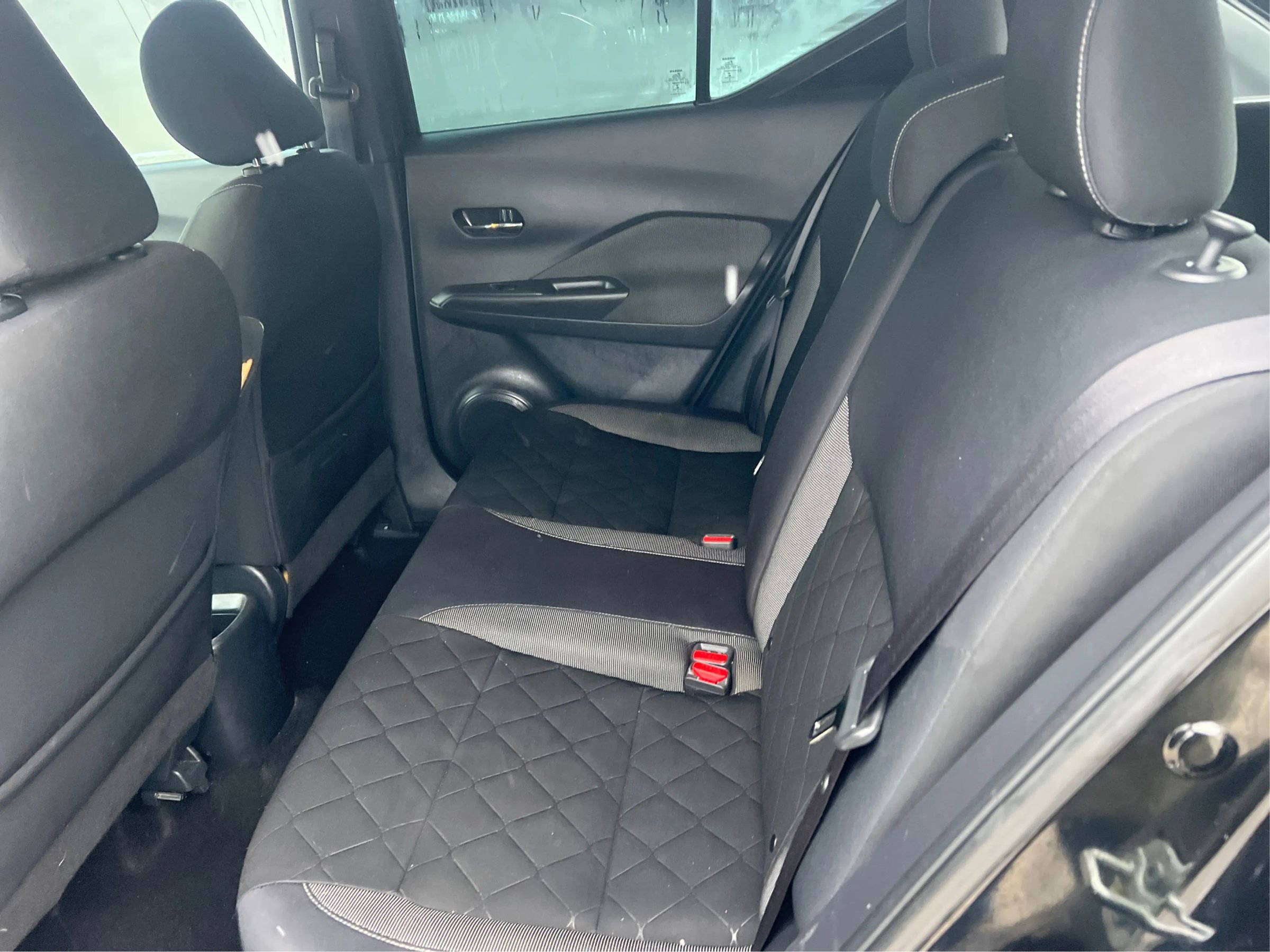 Used 2019 Nissan Kicks SV FWD image 11