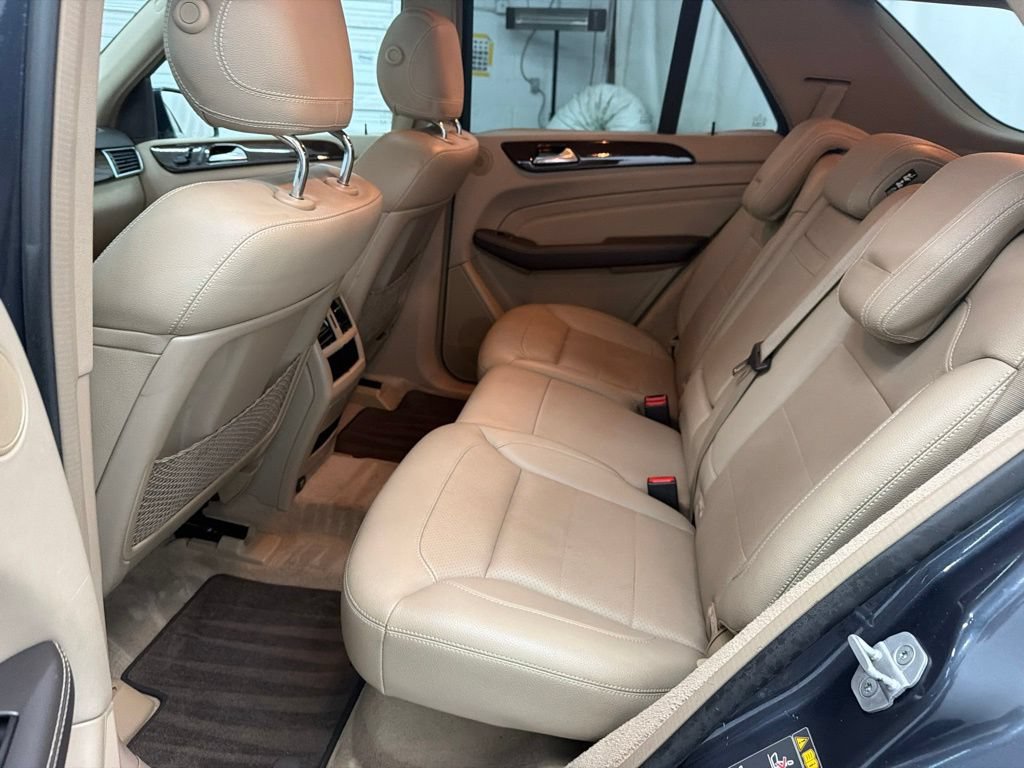 Used 2014 Mercedes-Benz ML 350 2WD image 20