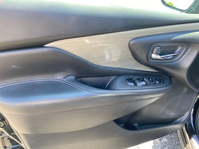 Used 2017 Nissan Murano S AWD/4WD image 16