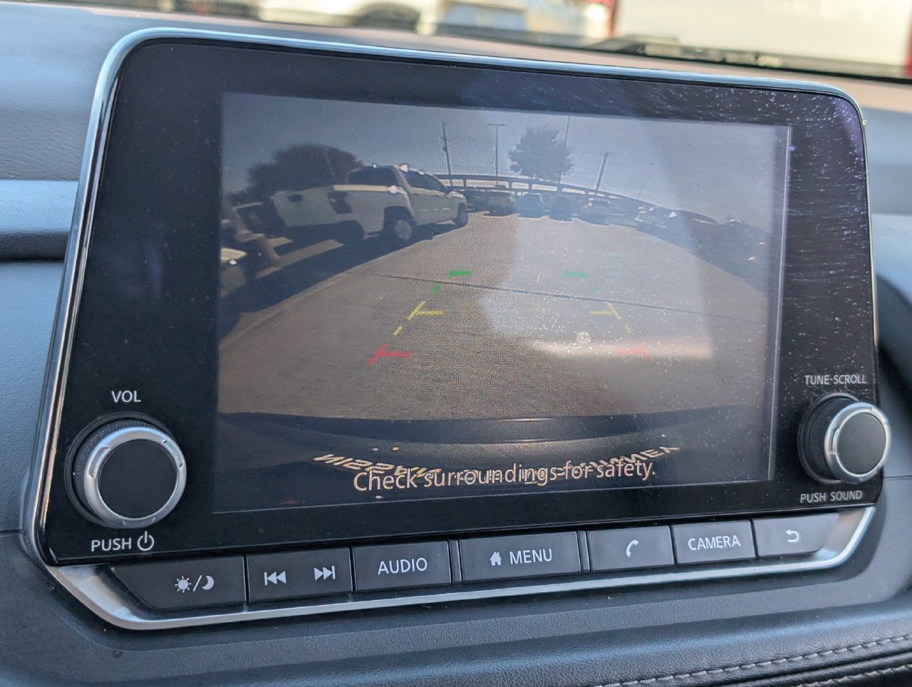 Used 2023 Nissan Rogue S FWD image 14