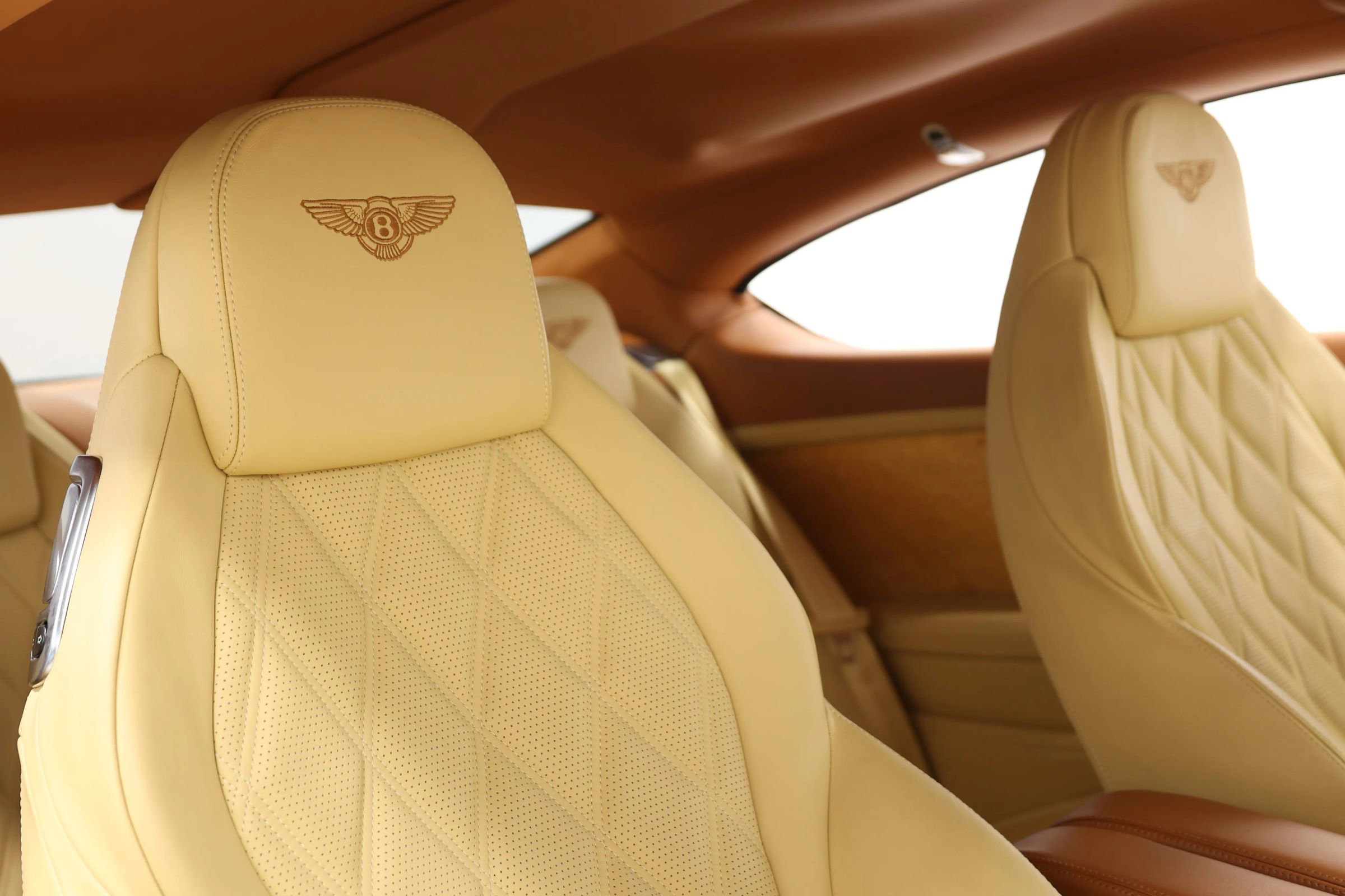 Used 2012 Bentley Continental GT AWD/4WD image 71