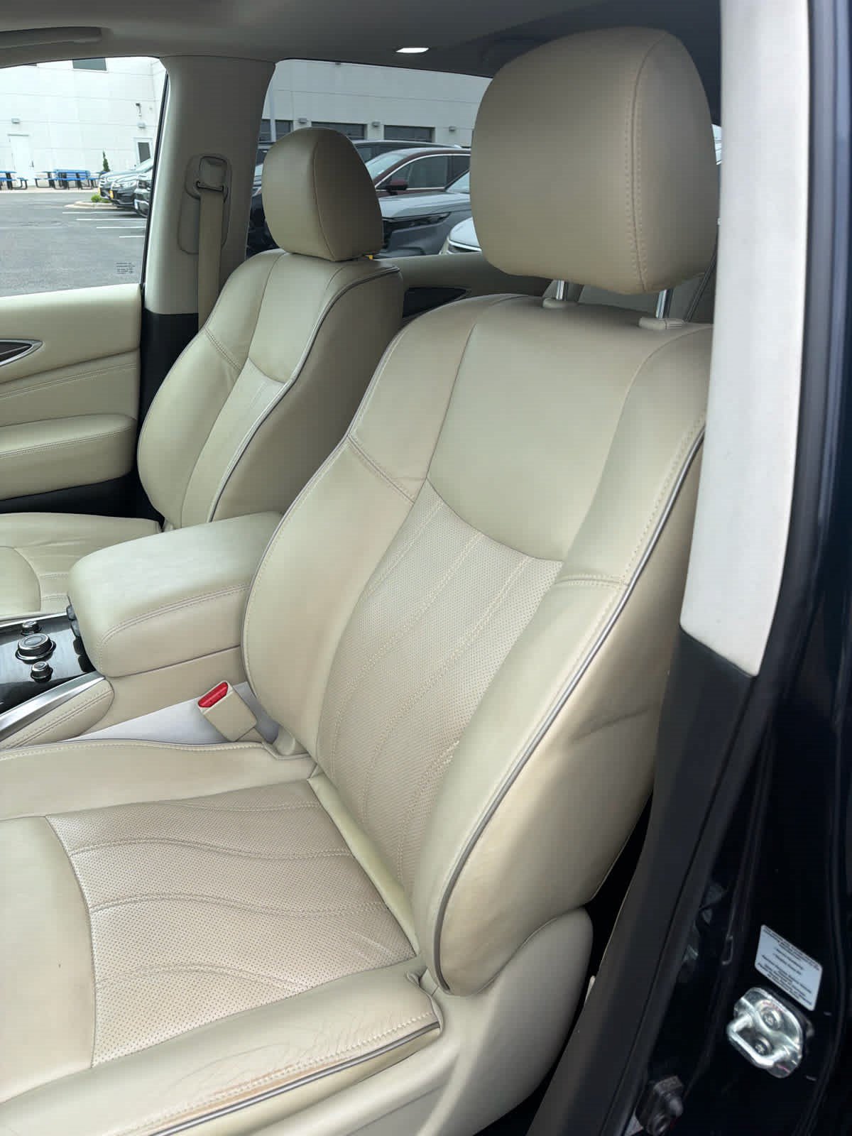 Used 2017 INFINITI QX60 Luxe AWD/4WD image 11