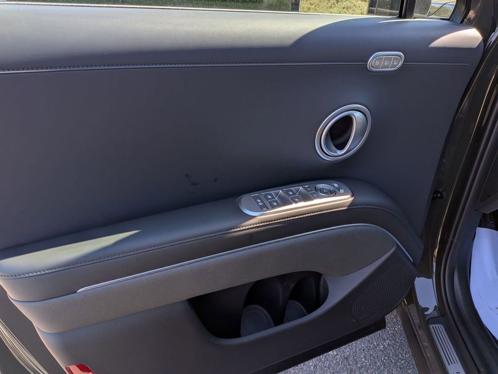 New 2026 Hyundai Palisade Calligraphy AWD/4WD image 13