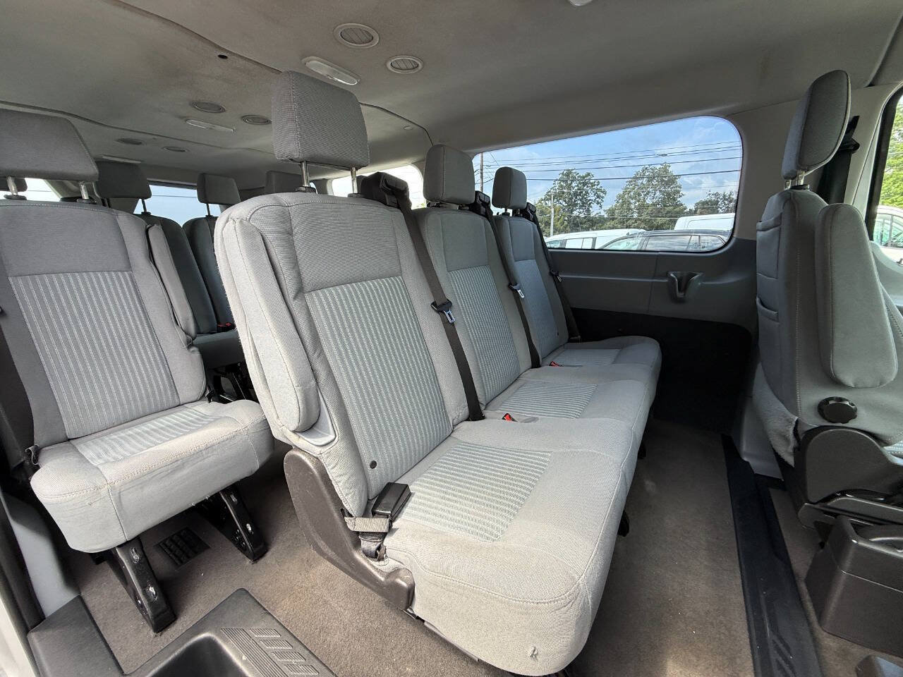 Used 2018 Ford Transit 350 XLT RWD image 7