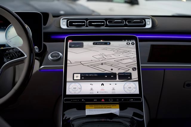 New 2026 Mercedes-Benz S 500 4MATIC image 17