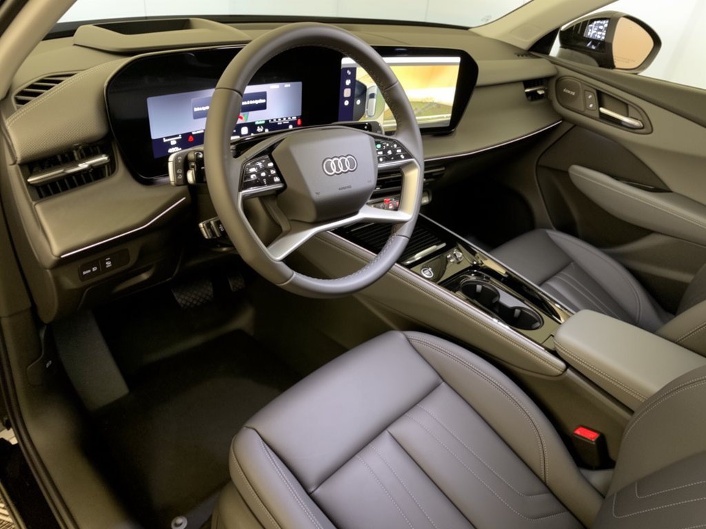 New 2026 Audi Q3 quattro 2.0T AWD/4WD image 4