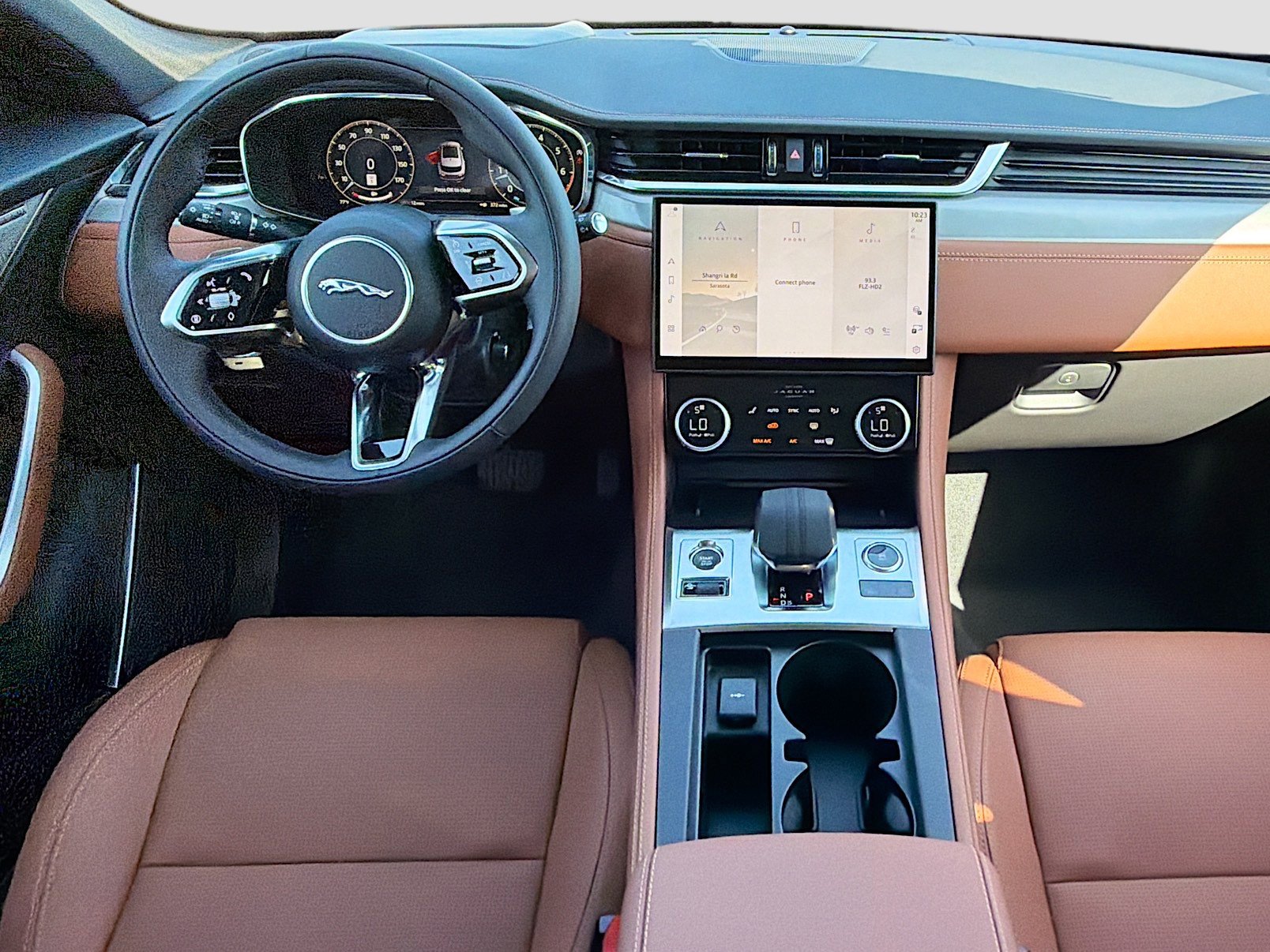 New 2026 Jaguar F-PACE R-Dynamic S AWD/4WD image 17