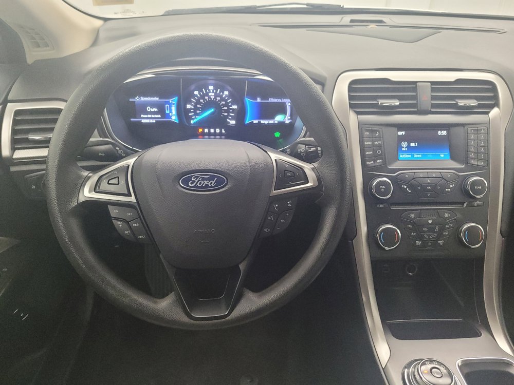 Used 2018 Ford Fusion S FWD image 22