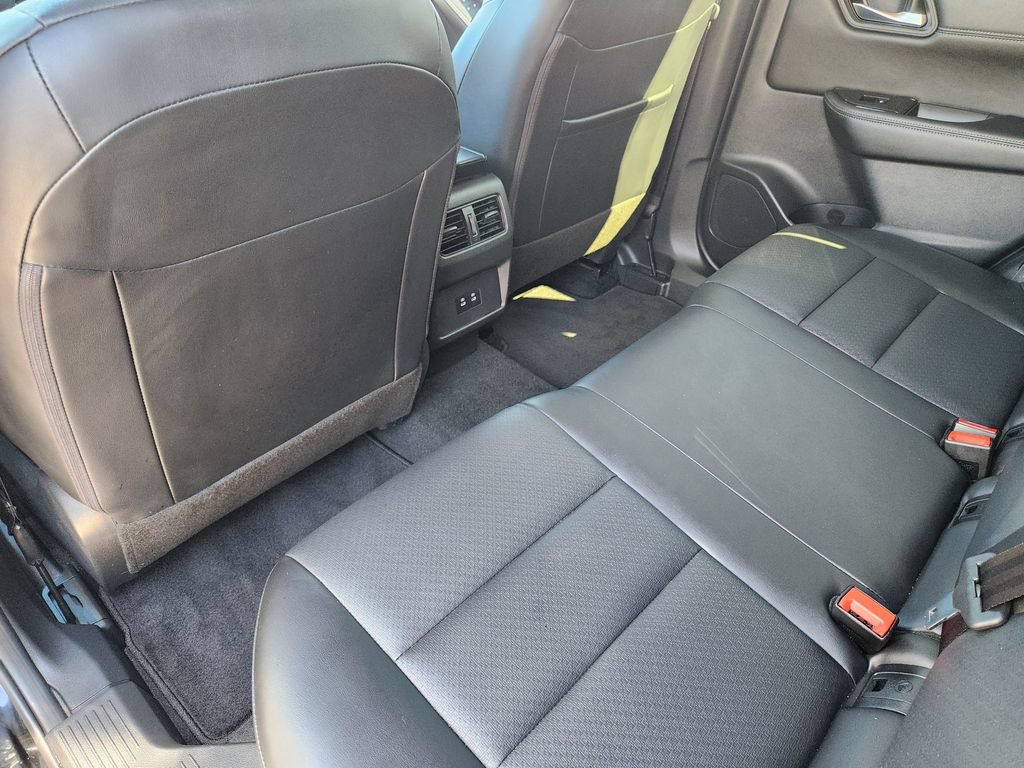 Used 2024 Nissan Rogue SV w/ SV Premium Package AWD/4WD image 25