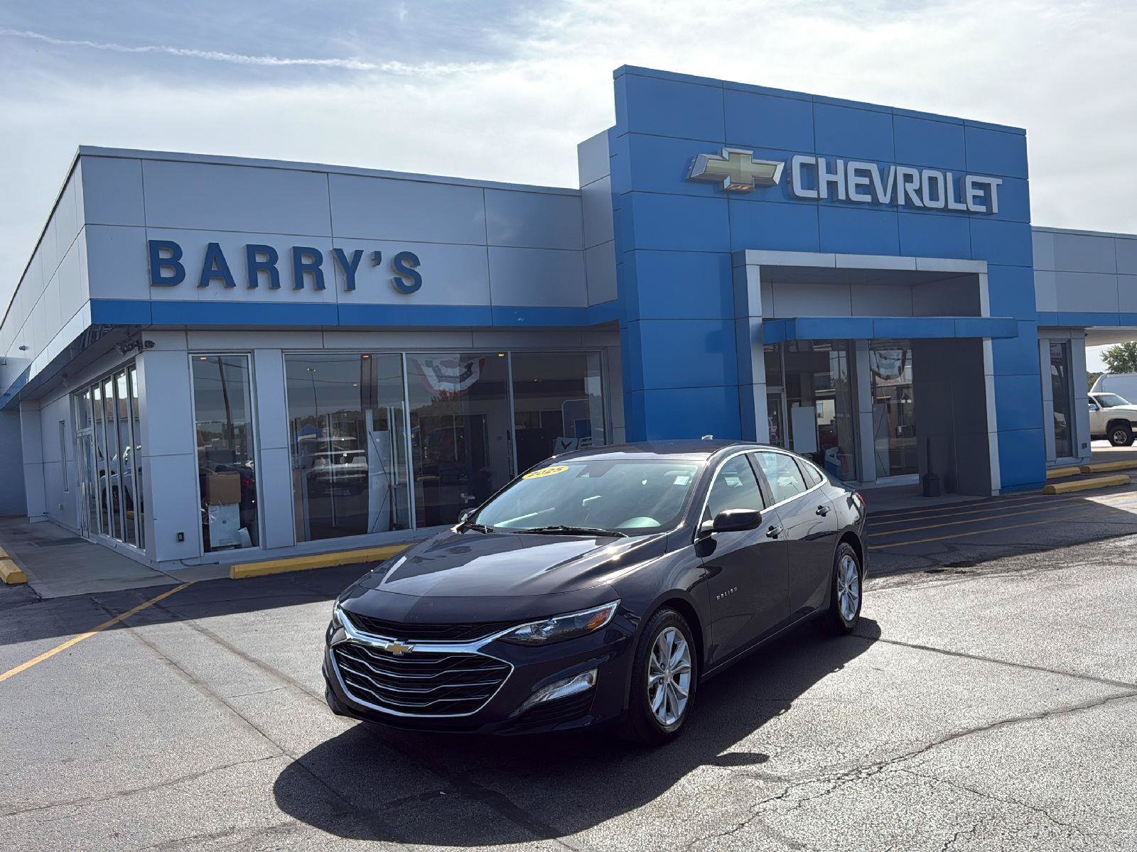 Used 2025 Chevrolet Malibu LT