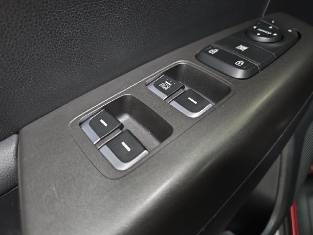 Used 2020 Kia Sportage LX AWD/4WD image 26
