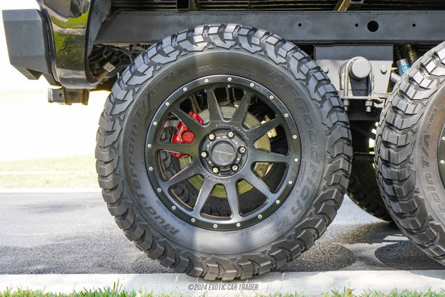 Used 2019 Chevrolet Silverado 1500 High Country w/ Technology Package AWD/4WD image 99