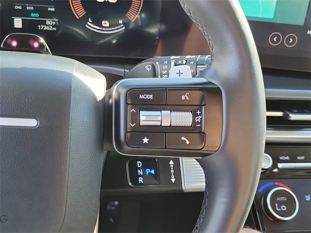 Used 2025 Hyundai Santa Fe SEL image 6