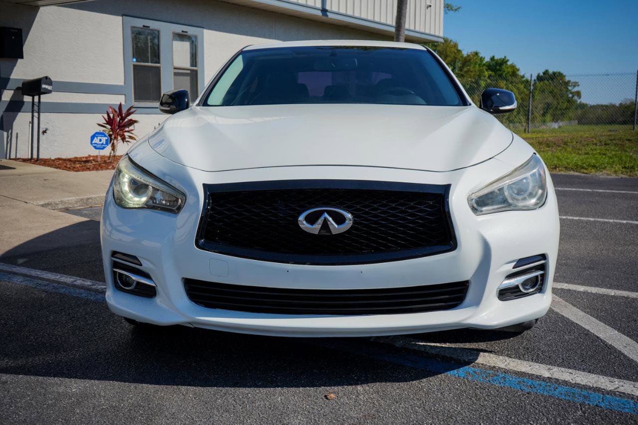 Used 2016 INFINITI Q50 Premium w/ 2.0T Premium Plus Package image 2