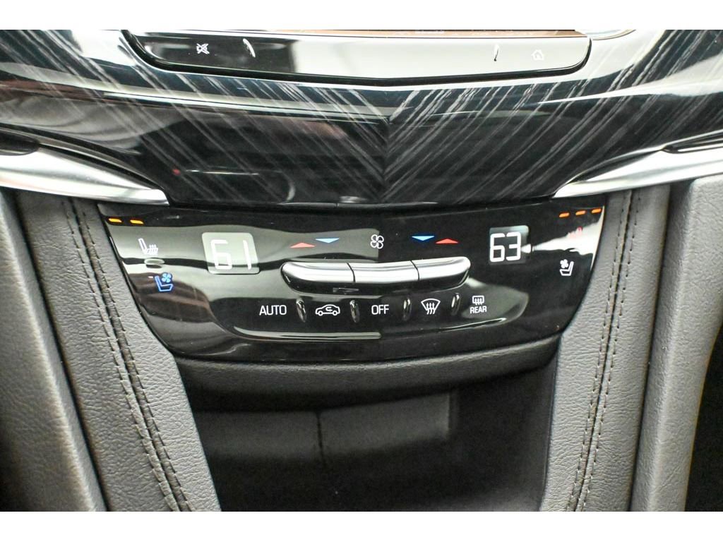 Used 2023 Cadillac XT6 Premium Luxury w/ Technology Package image 48