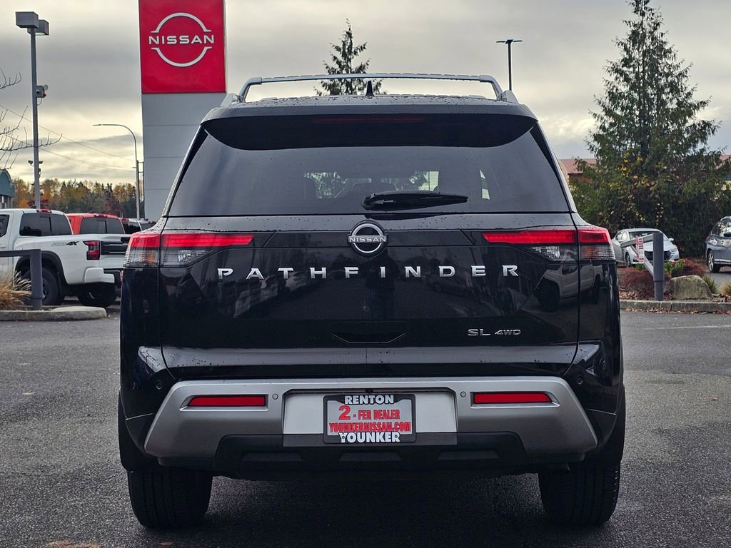 Used 2022 Nissan Pathfinder SL image 6