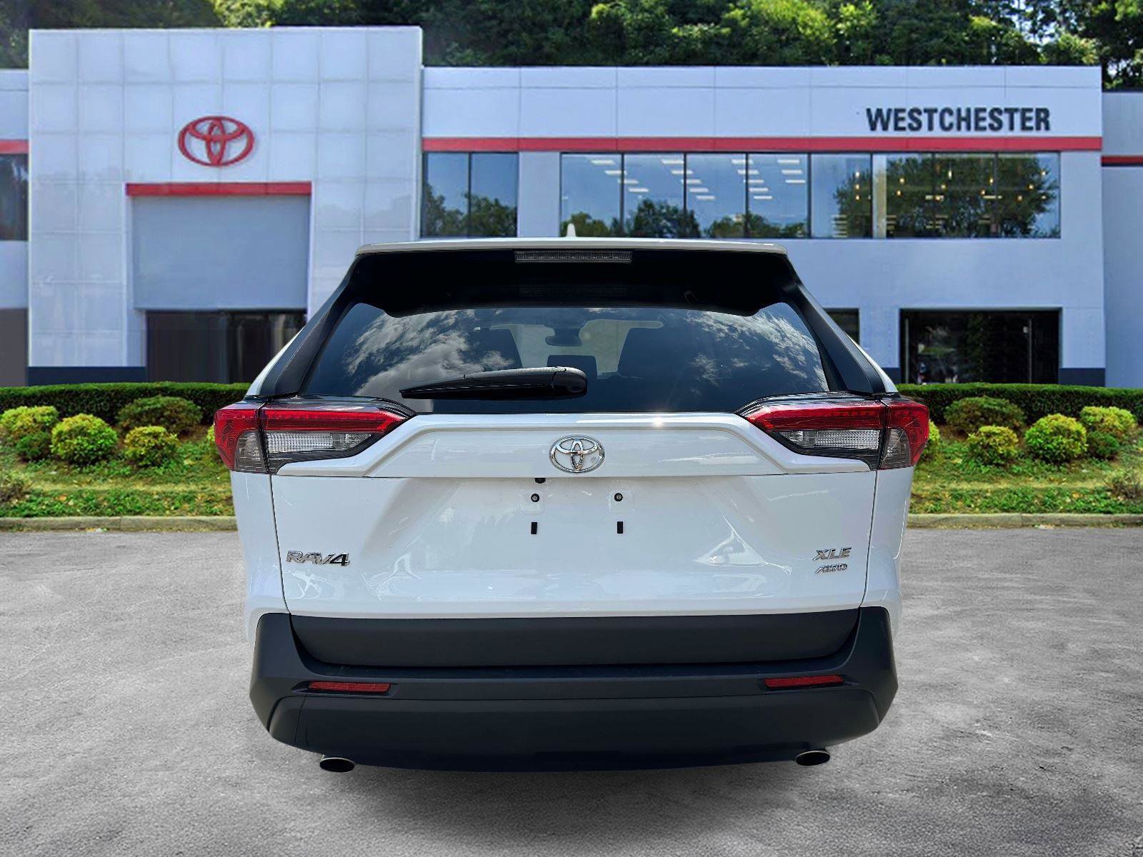 Certified 2025 Toyota RAV4 XLE AWD/4WD image 5