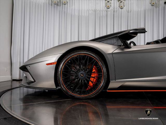 Used 2019 Lamborghini Aventador S AWD/4WD image 15