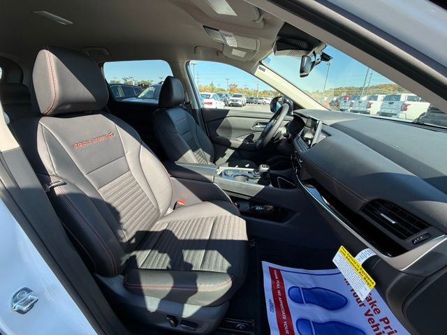 New 2026 Nissan Rogue SV w/ Rock Creek Premium Package image 18