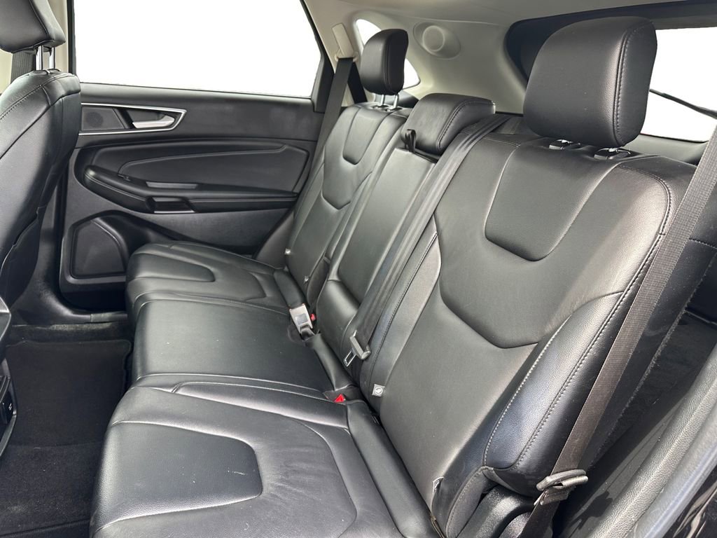 Certified 2022 Ford Edge Titanium image 10