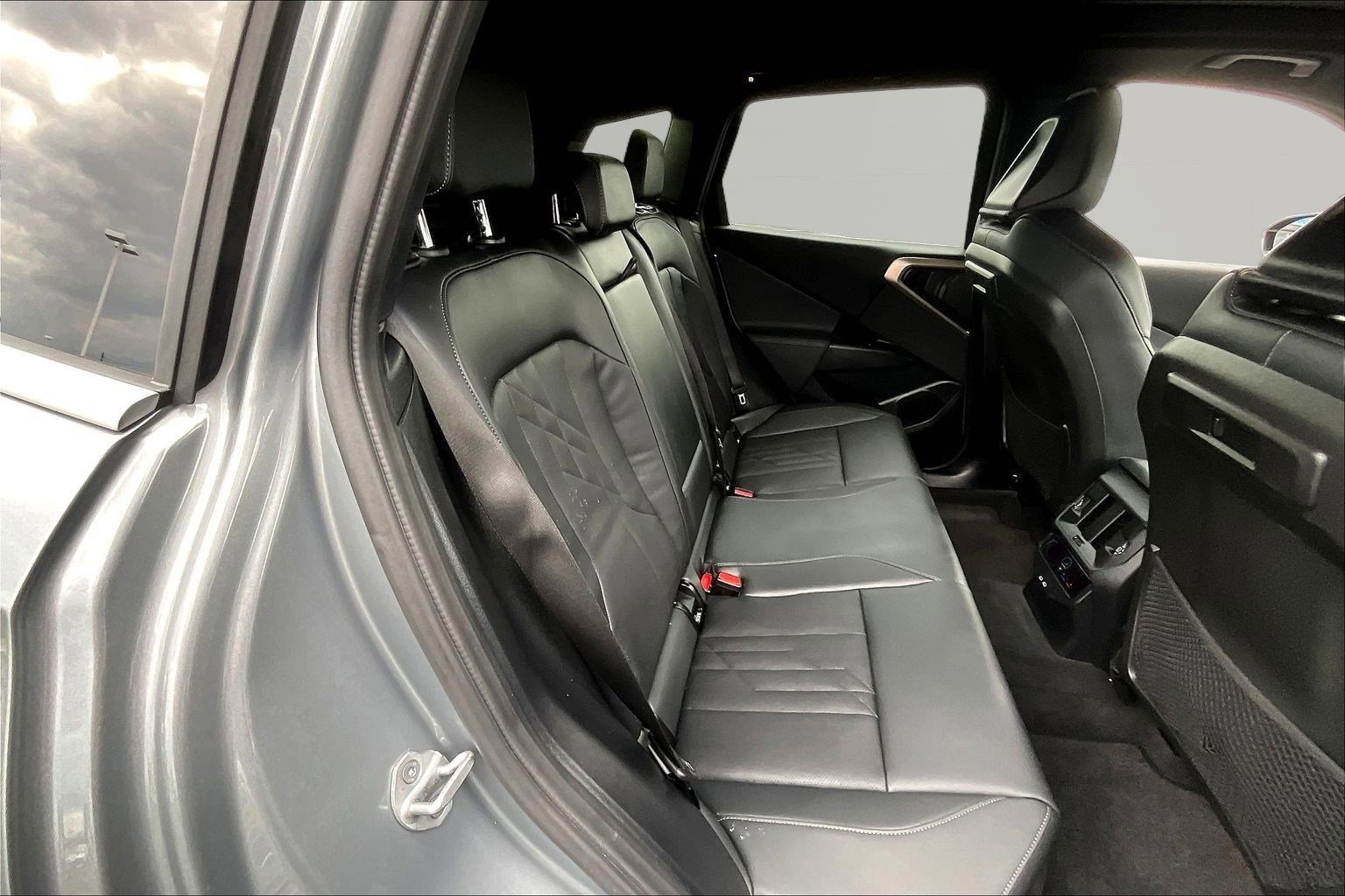 Used 2025 BMW X3 xDrive30i w/ Premium Package AWD/4WD image 25