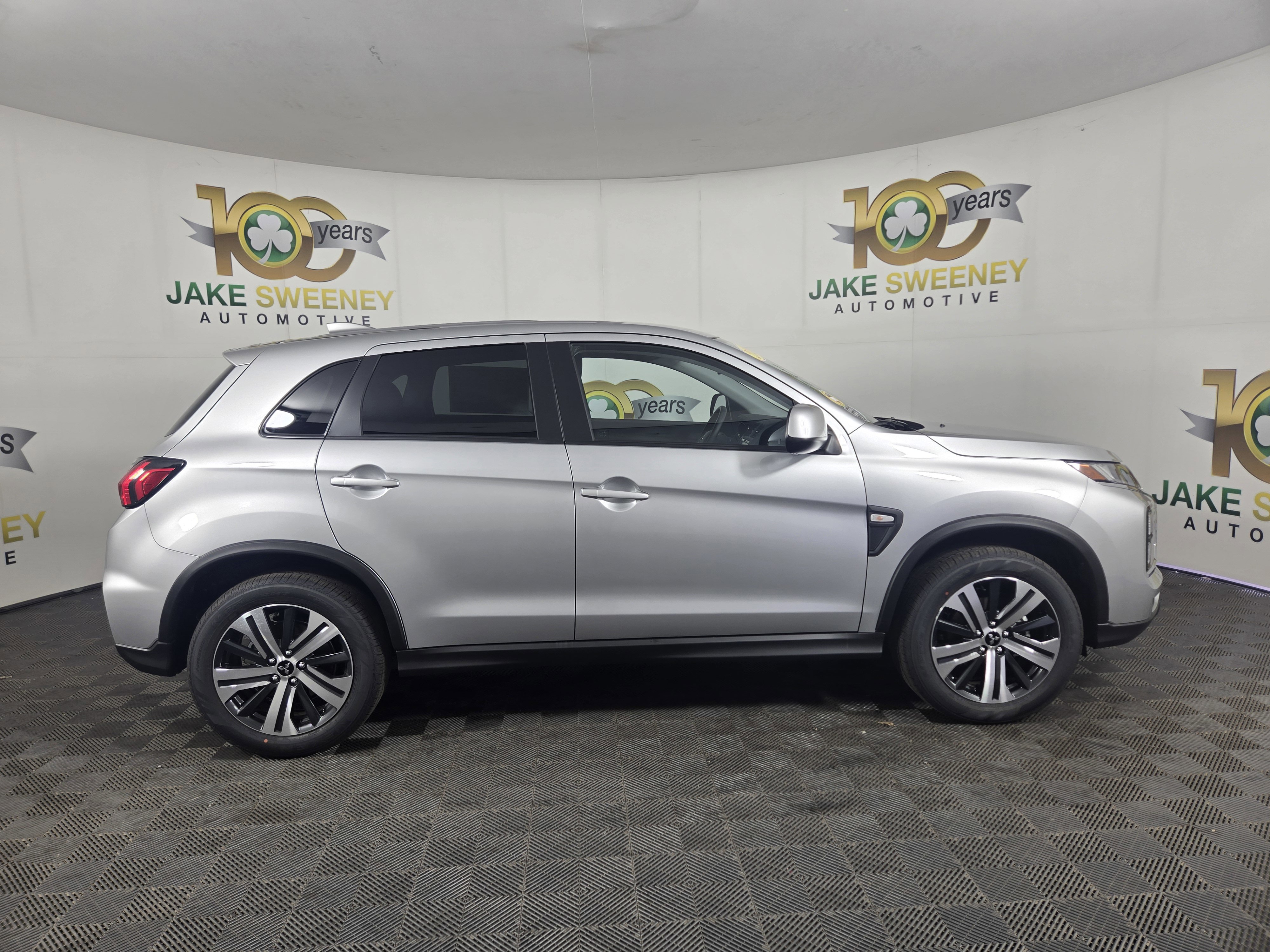 New 2025 Mitsubishi Outlander Sport ES image 8