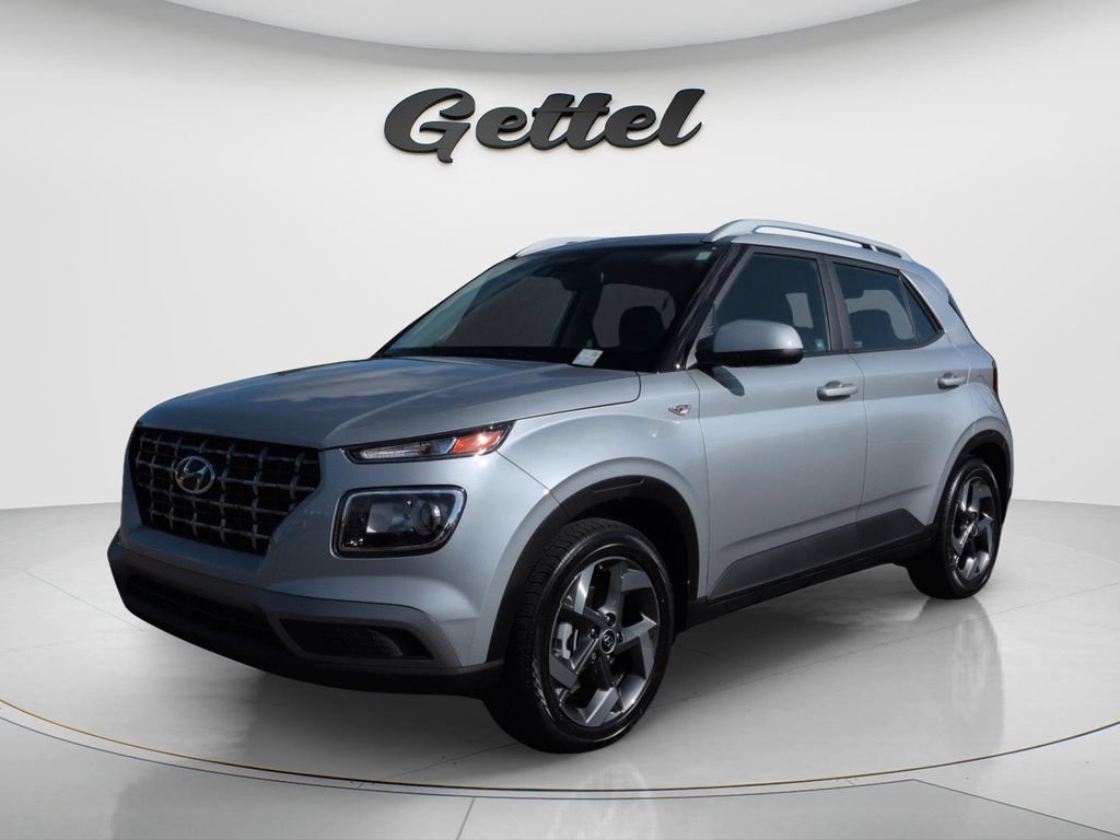 Certified 2021 Hyundai Venue SEL FWD image 1