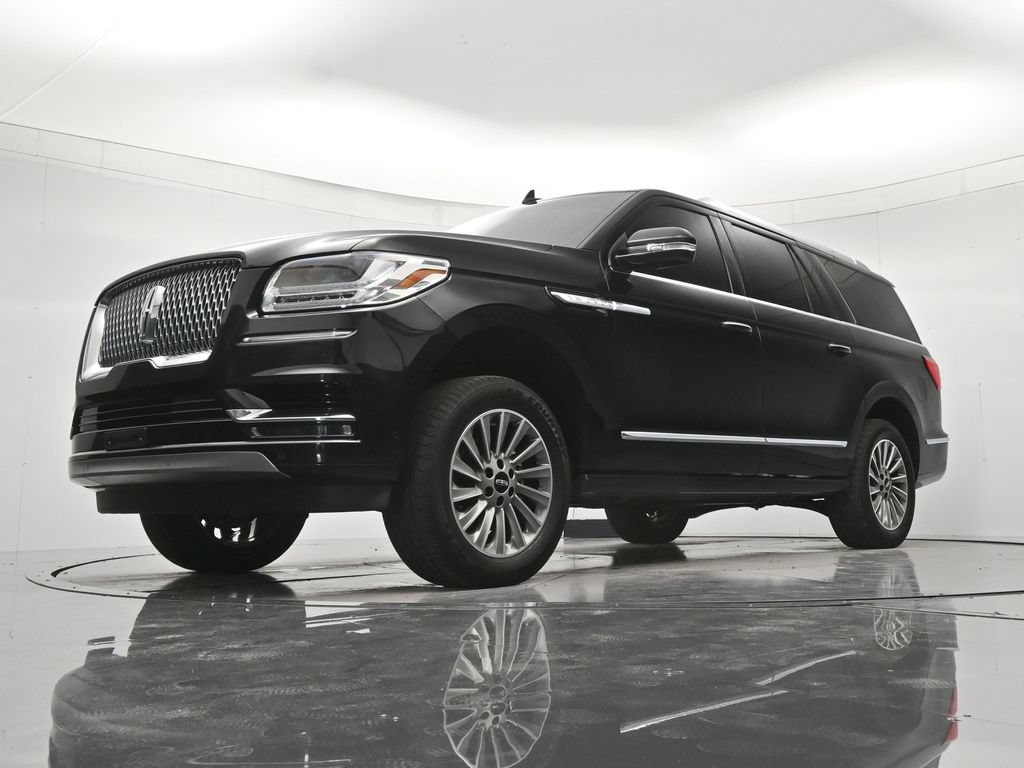 Used 2020 Lincoln Navigator L 4WD image 36