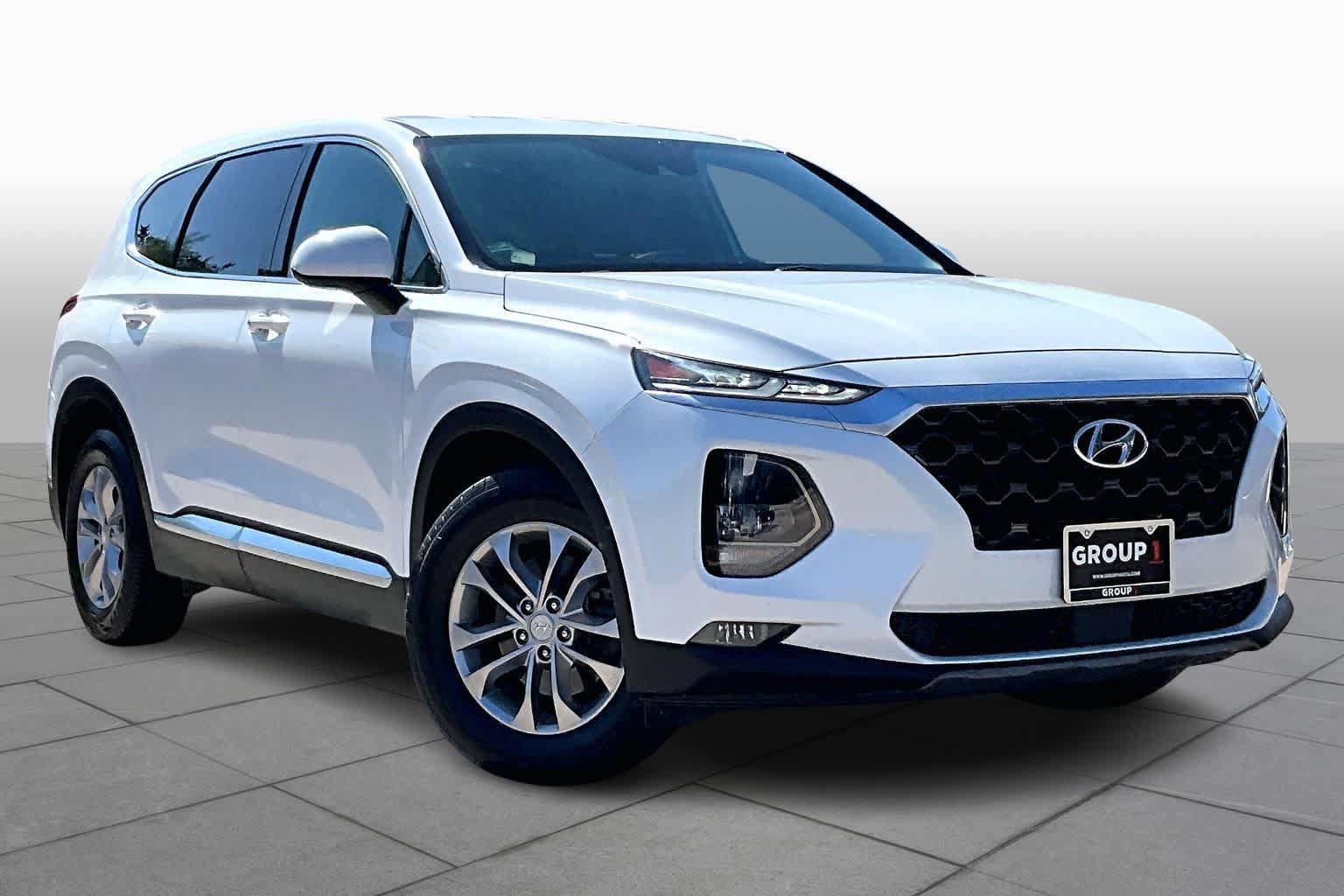 Used 2019 Hyundai Santa Fe SEL FWD image 3