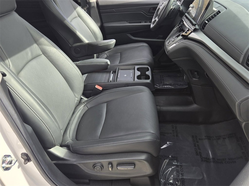 Certified 2025 Honda Odyssey EX-L image 18