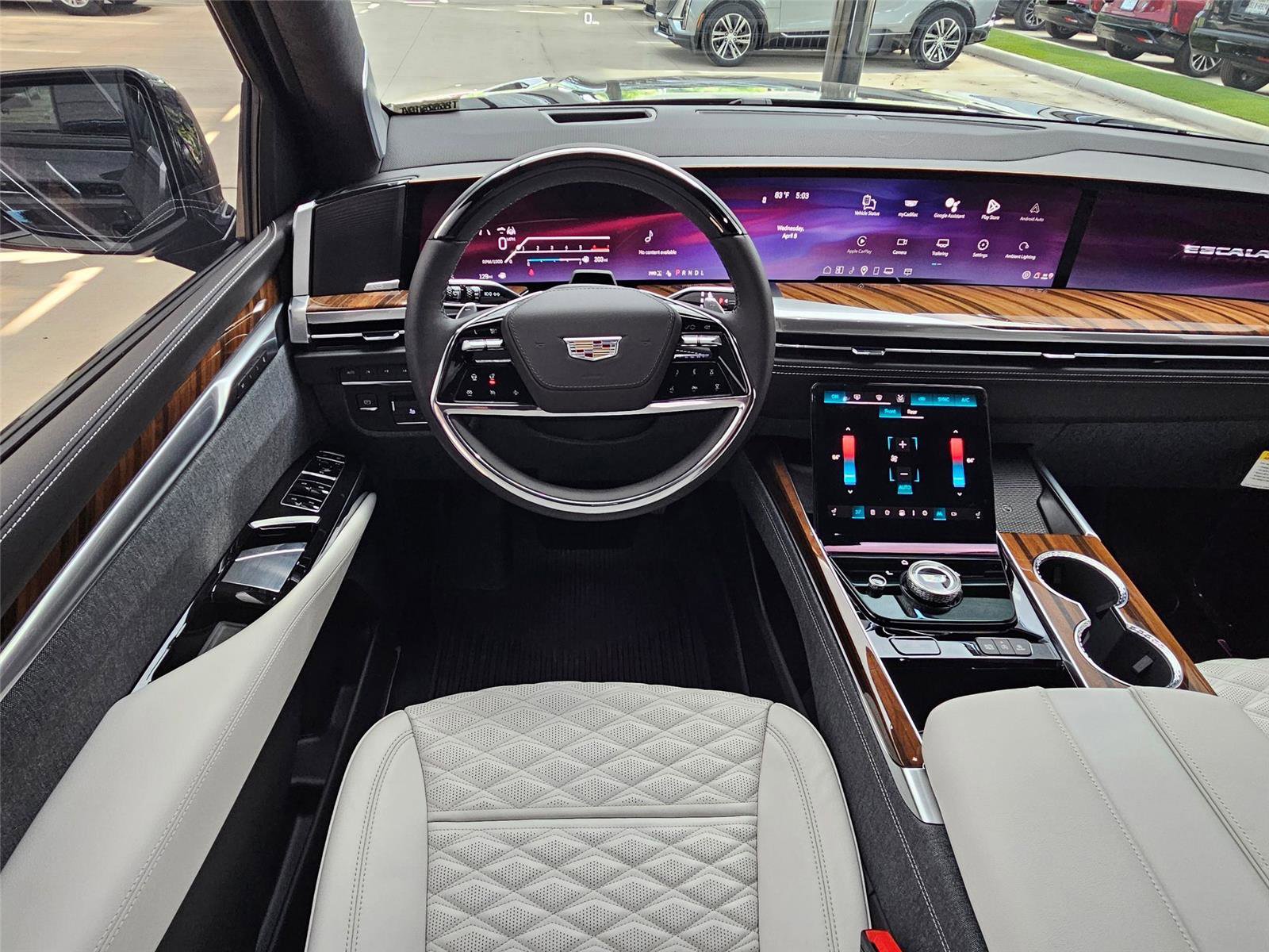 Used 2026 Cadillac Escalade ESV Platinum Sport w/ LPO, ONYX Package AWD/4WD image 11