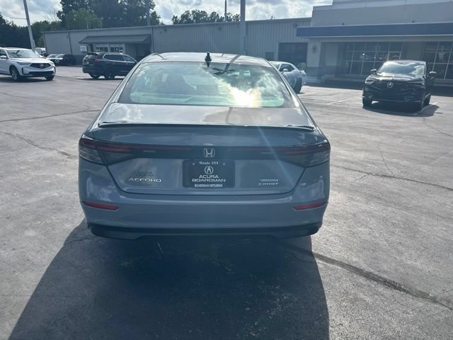 Used 2024 Honda Accord Sport image 4