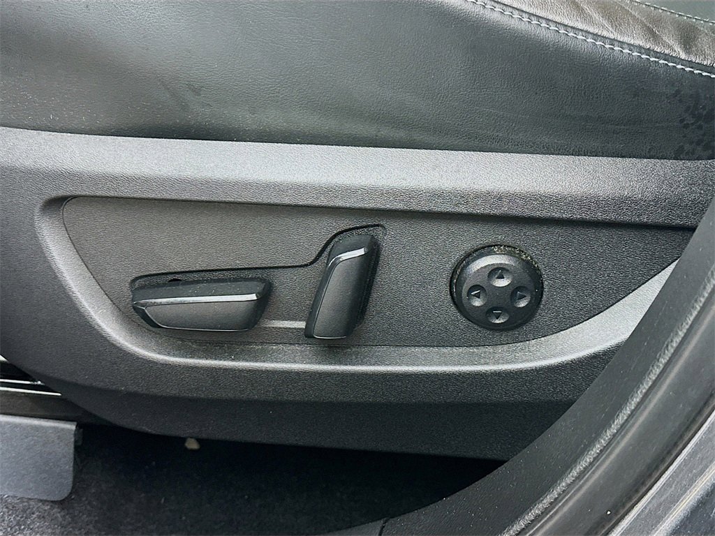 Used 2022 INFINITI QX50 Essential w/ Cargo Package image 23