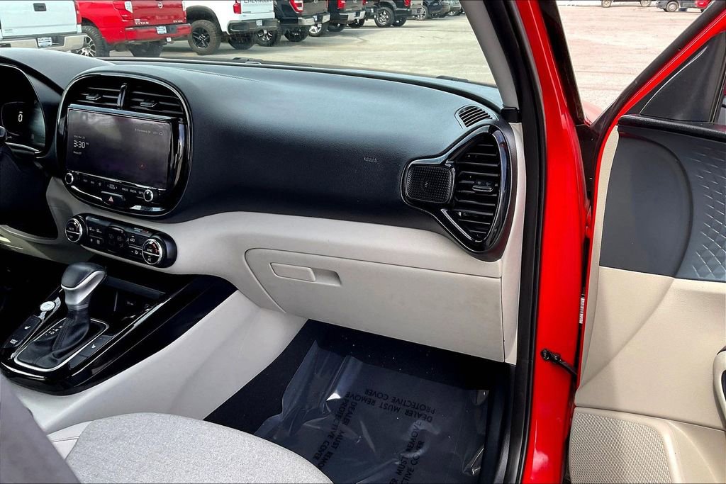 Used 2023 Kia Soul EX FWD image 16
