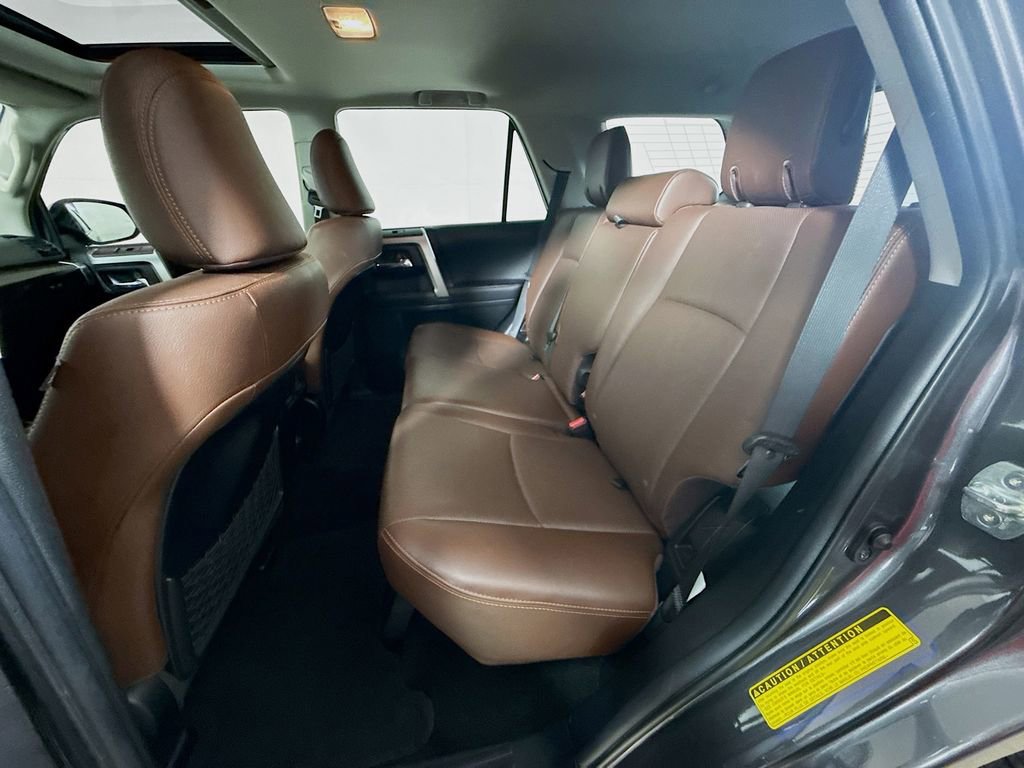 Used 2022 Toyota 4Runner Limited AWD/4WD image 25