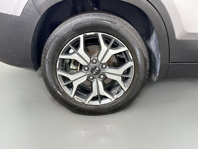 Used 2021 Kia Seltos EX AWD/4WD image 32