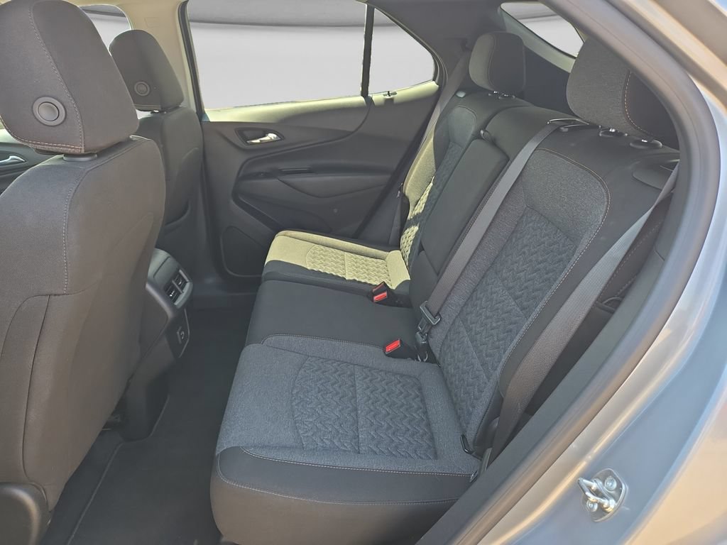 Used 2024 Chevrolet Equinox LT FWD image 34