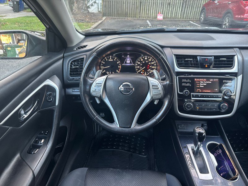 Used 2018 Nissan Altima FWD image 13