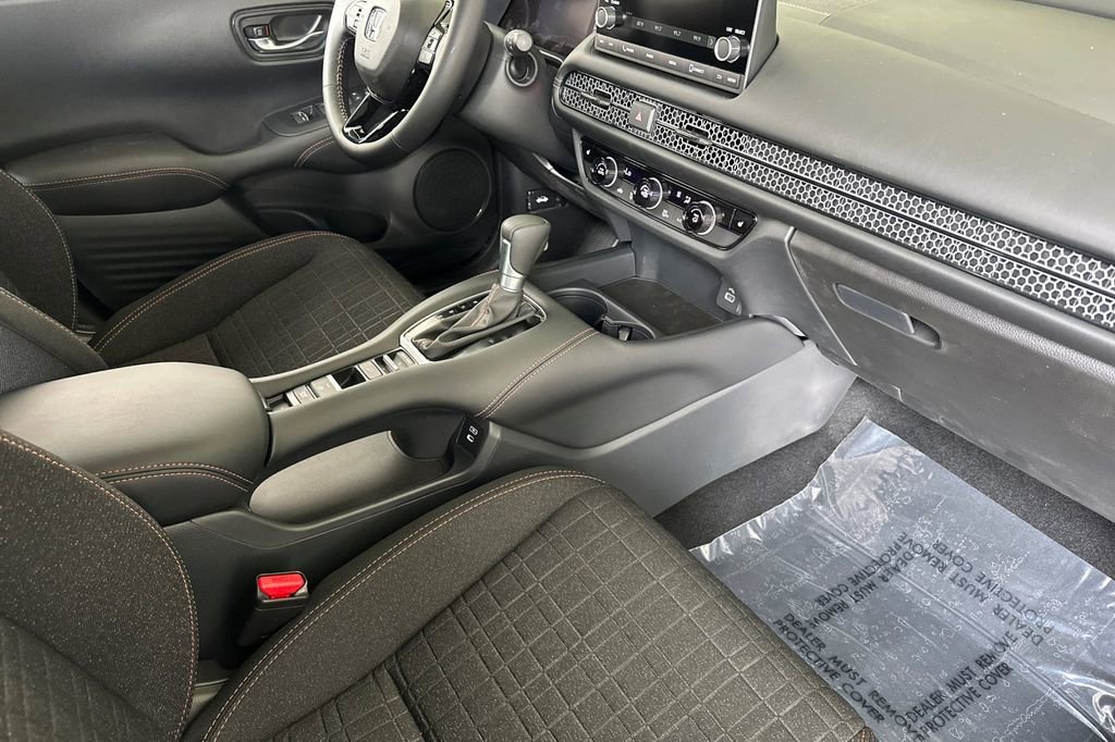 New 2025 Honda HR-V Sport image 17