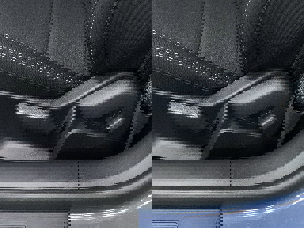 New 2025 Ford Mustang Coupe image 17