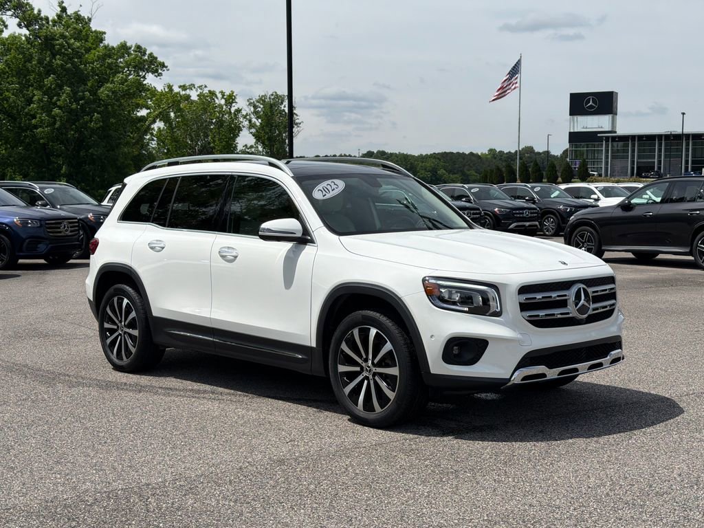 Certified 2023 Mercedes-Benz GLB 250 image 1