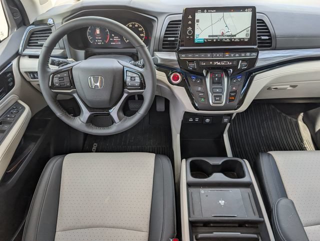 Used 2026 Honda Odyssey Elite image 6