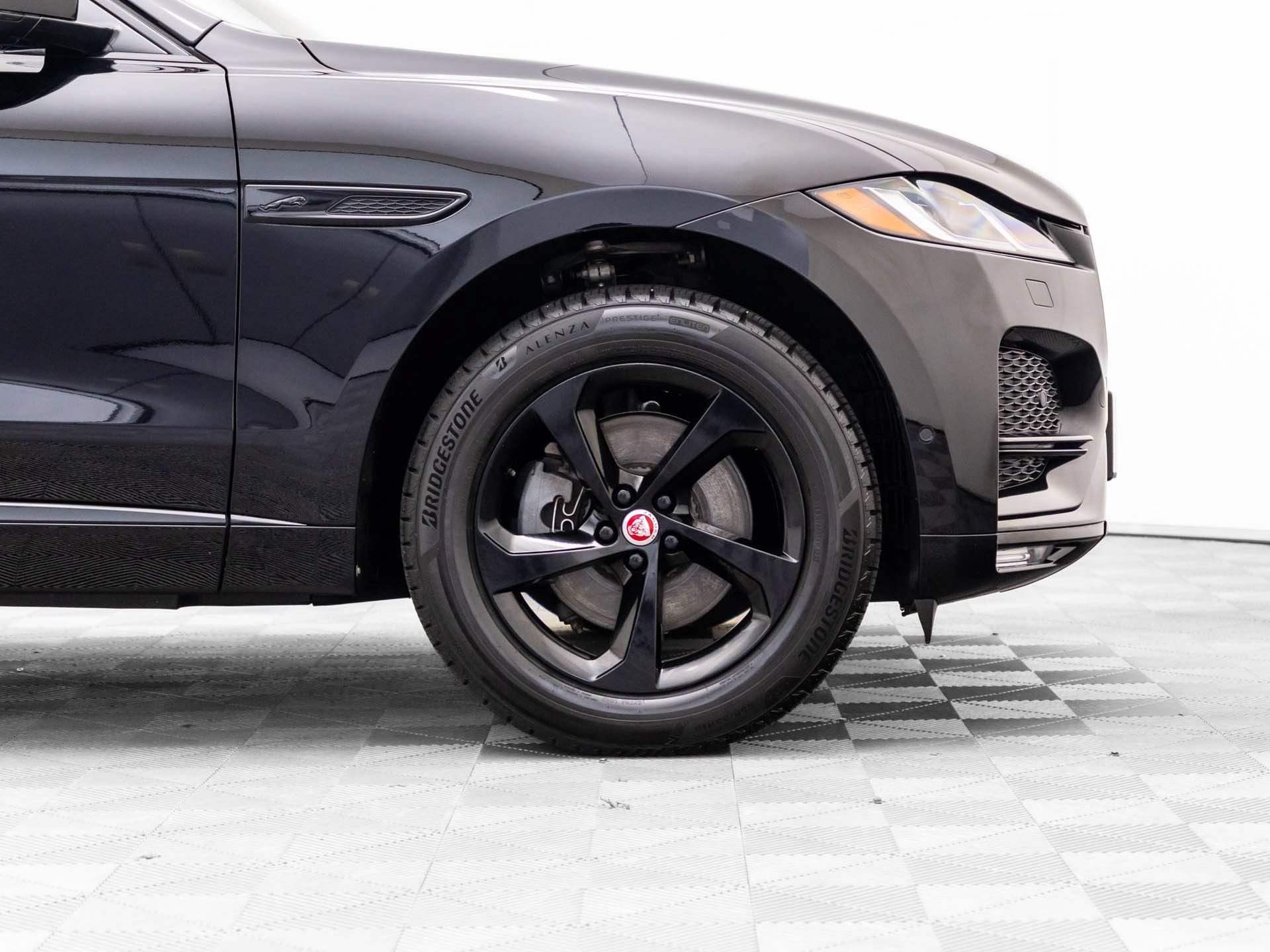 Used 2021 Jaguar F-PACE S AWD/4WD image 34