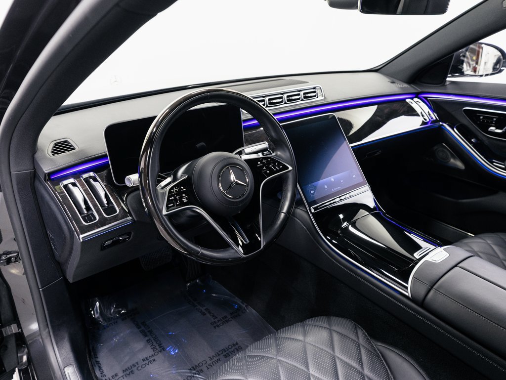 Used 2023 Mercedes-Benz S 580e 4MATIC Sedan image 9