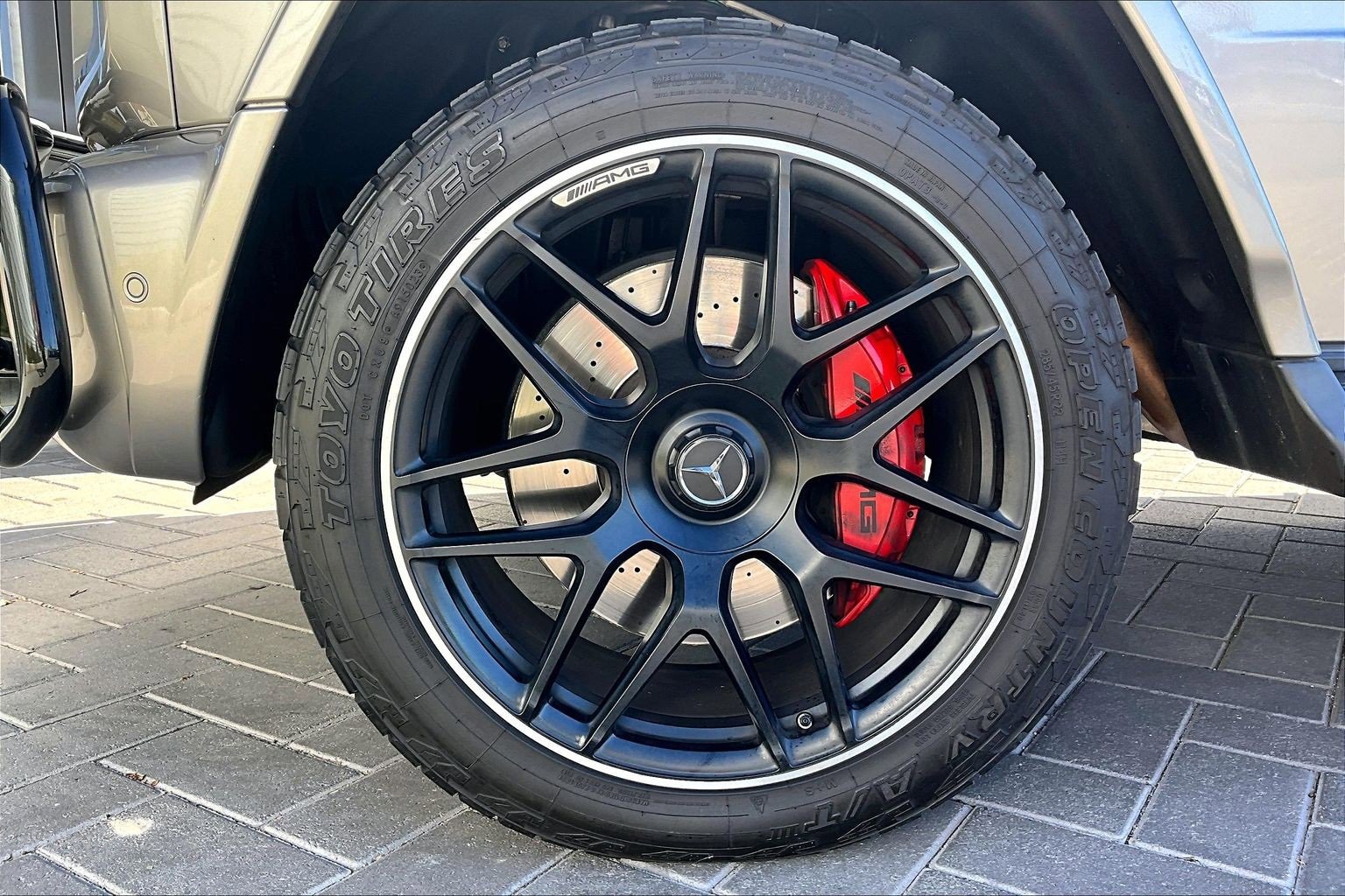 Used 2021 Mercedes-Benz G 63 AMG 4MATIC w/ Seat Comfort Package image 9