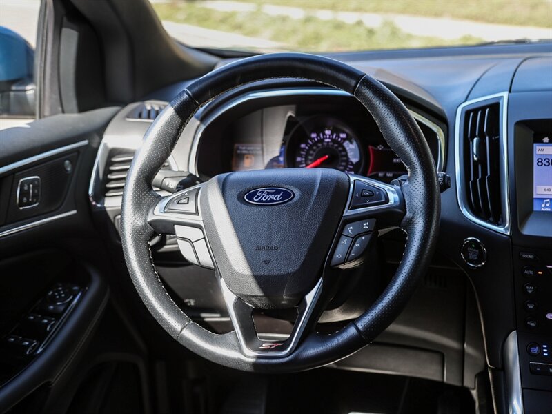 Used 2019 Ford Edge ST w/ Equipment Group 401A AWD/4WD image 21